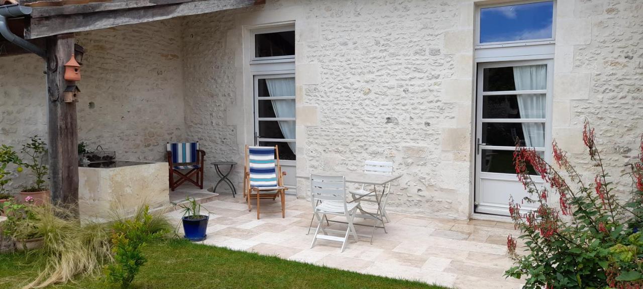 Suite De Charme Dans Une Maison Charentaise Cozes Zewnętrze zdjęcie